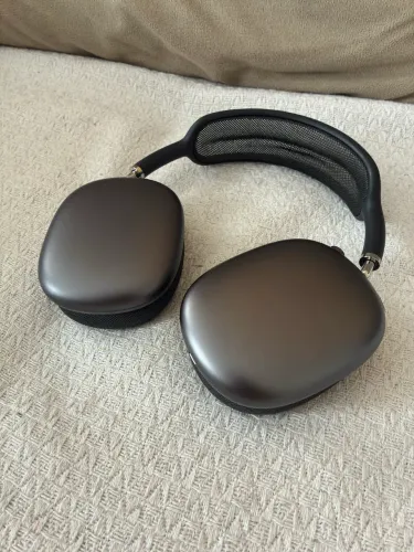 AirPods Max original com case 