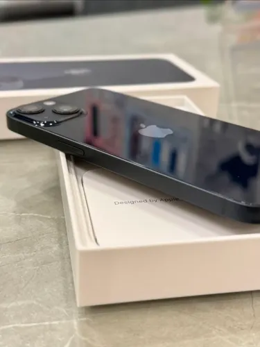 iPhone 13 Todo Original Bateria 91% com Garantia e Brindes 