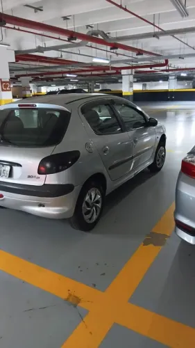 Peugeot 206 Selection/ Sensation 1.0 16V 3P 2003