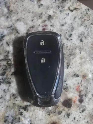 chave de presença do  carro tracker 