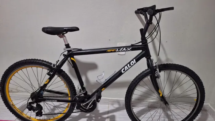 Bicicleta Caloi, aro 26 em Alumínio 