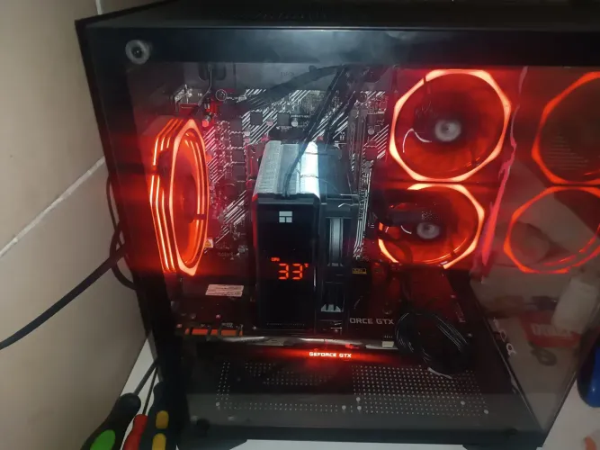 Pc gamer completo em excelente estado