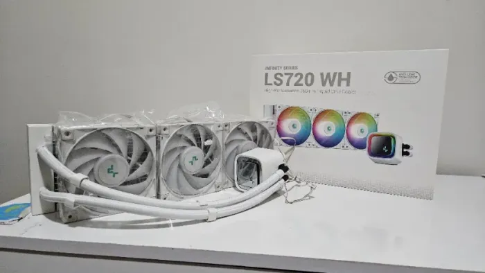 Water Cooler DeepCool LS720 WH 360mm ARGB Branco | Completo na Caixa