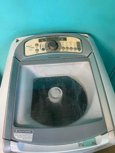 LAVA E SECA ELETROLUX 12 KG 350 reais