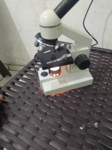 Microscópio pra vender marca motic wf 10x 