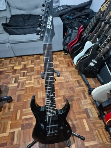 Ibanez 7 cordas