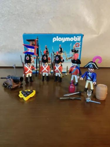 Bonecos Playmobil - Soldados + Bucaneiro