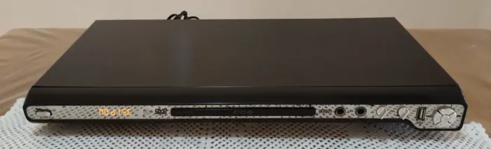 DVD Player CCE, modelo 750X - Leia Toda a Descrição Por Favor