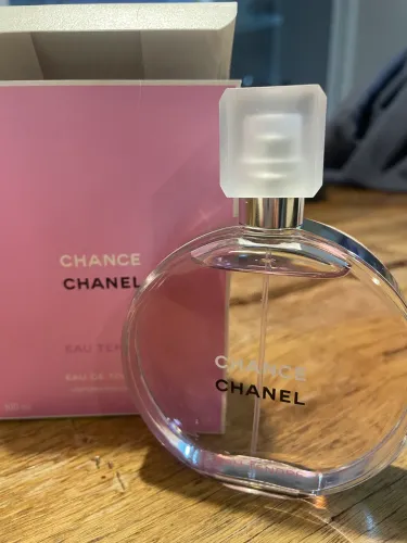 Vendo perfume Chanel chance rosa original, usado apenas uma vez. Novinho!!!!