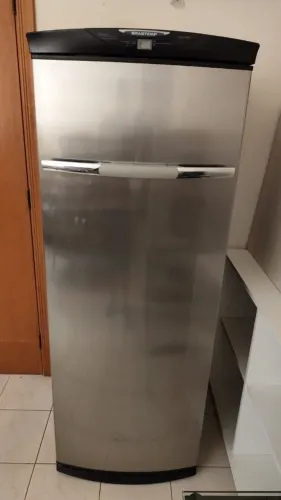 Freezer vertical Brastemp 280l