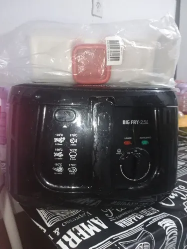 Combo fritadeira elétrica a óleo + fatiador Tupperware