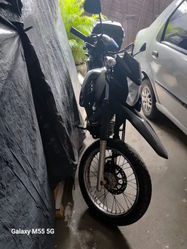MOTO BROSS 160.ANO 2021 MODELO 2022 SISTEMA DE FREIO A DISCO AMBAS AS RODAS