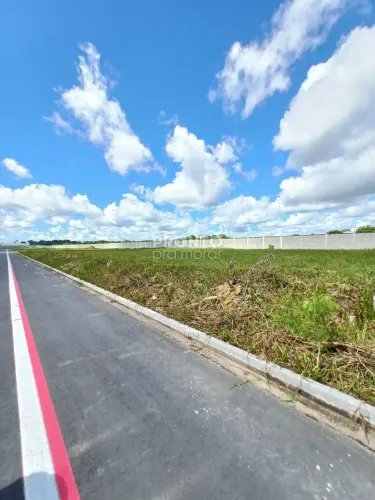 TERRENO À VENDA EM CONDOMINIO FECHADO EM ALDEIA