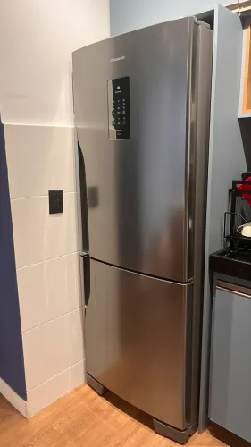 Vende-se Geladeira R$3,500 no Parque Verde