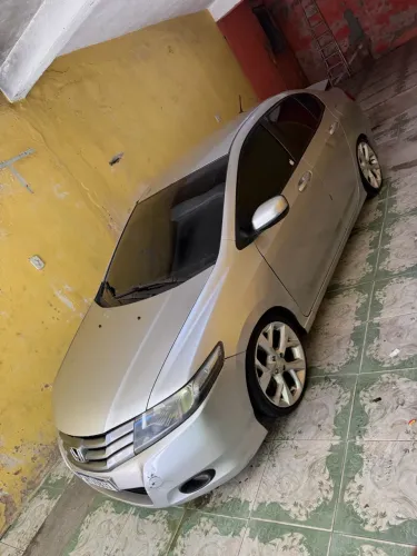 Honda City Sedan DX 1.5 Flex 16V Mec. 2011