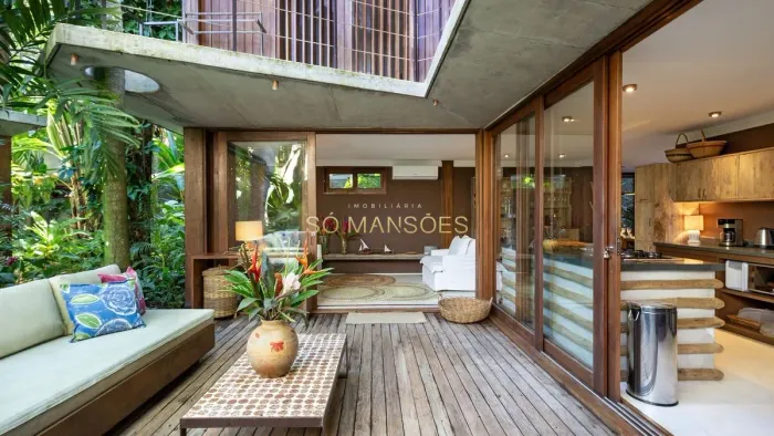 Casa à Venda no Condomínio Tempo, Trancoso/BA  250m², 4 Quartos, 2 Suítes e Porteira Fecha