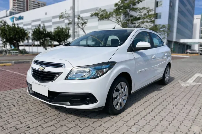 Chevrolet Onix Hatch LT 1.4 8V Flex Power Mec. 4P 2013