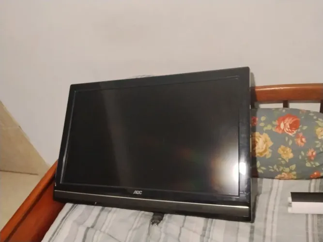 Tv LCD com Chromecast 