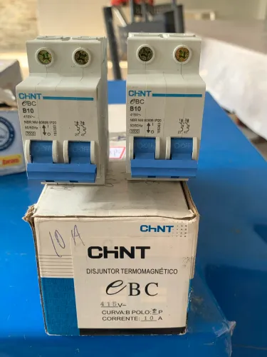 Disjuntor 10 Amperes bifásico CHNT