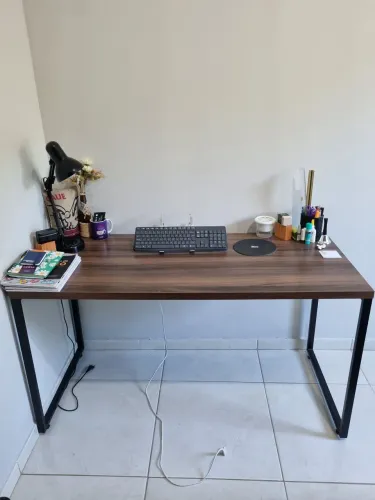 Mesa escritório estilo industrial 