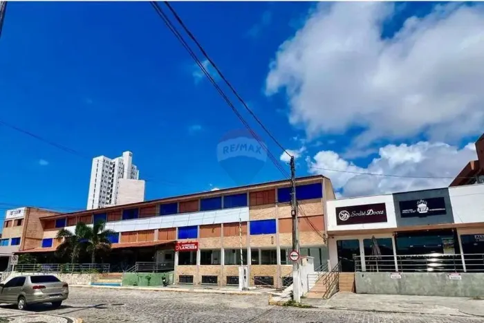 Excelente Oportunidade para Restaurantes: Espaço Comercial Próximo ao Praia Shopping"