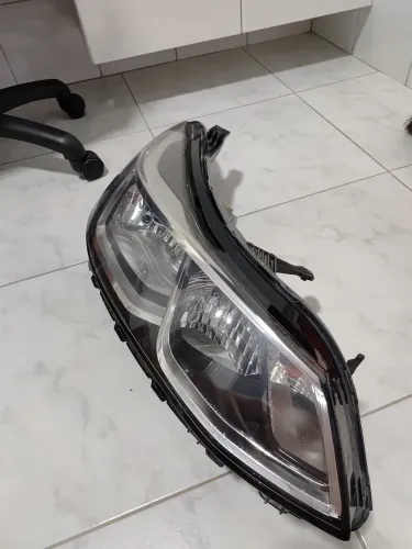 Farol Cruze Turbo LT - Perfeito estado
