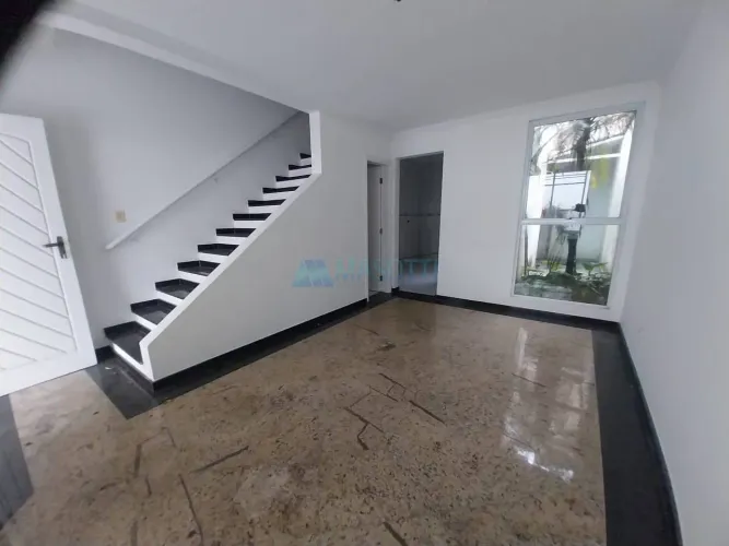 Sobrado com 3 dormitórios à venda, 132 m² por R$ 799.800,00 - Canto do Forte - Praia Grand