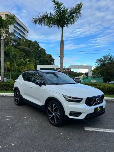 Volvo XC40 T-5 R-design 2.0 252cv AWD 2019