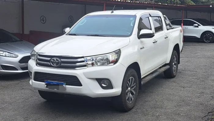 Toyota Hilux CD 4X4 2.8 Diesel Mec. 2019