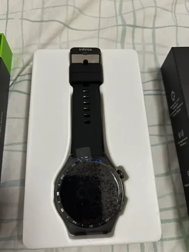 Smartwatch Infinix Xwatch 3 WE, Tela AMOLED