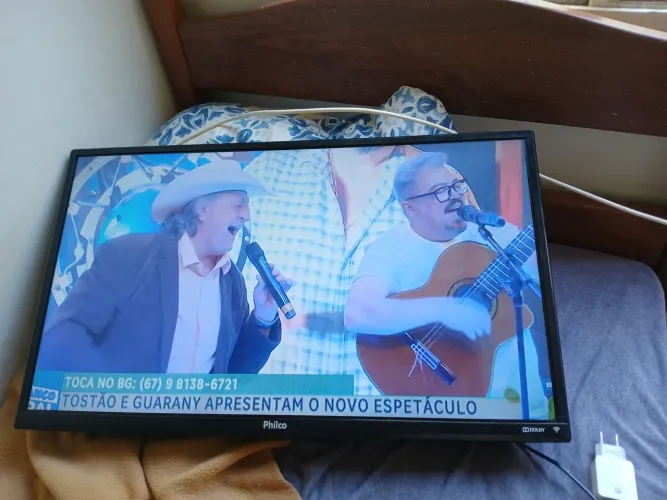 Vendo una tv 32 smart falta controle