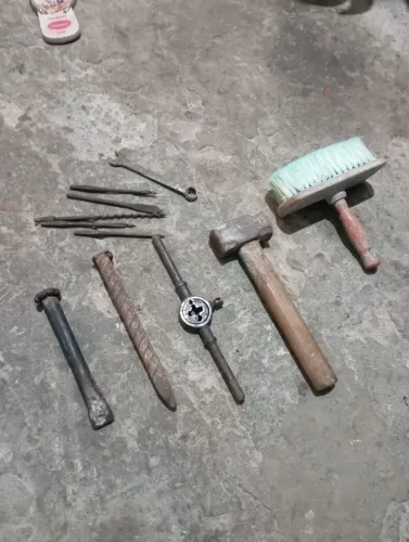 Ferramentas para pedreiro no precinho