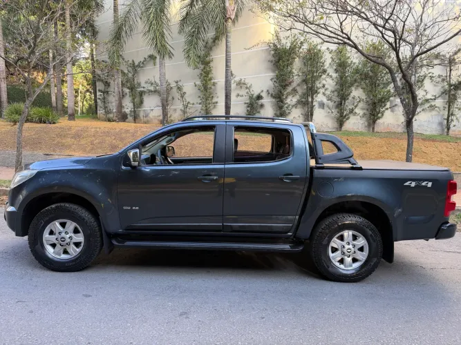 Chevrolet S10 Pick-up LT 2.8 TDI 4X4 CD Diesel AUT 2015