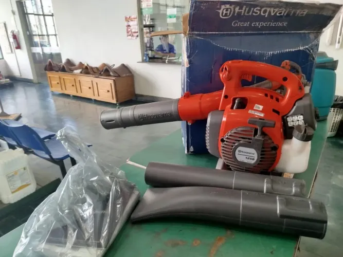Soprador Husqvarna 125B -