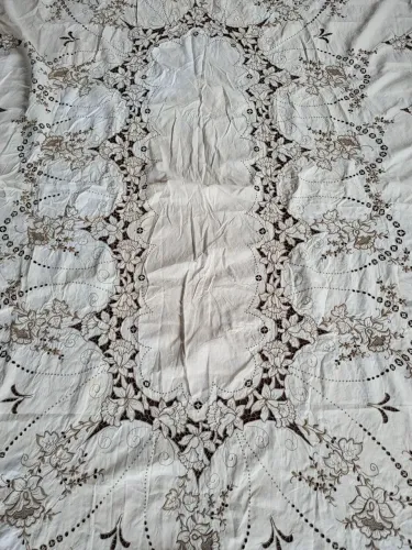 Toalha de Mesa Portuguesa Bordada