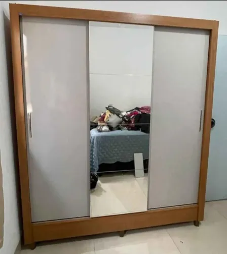 Guarda roupa de casal ou solteiro FRETE E MONTAGEM GRÁTIS