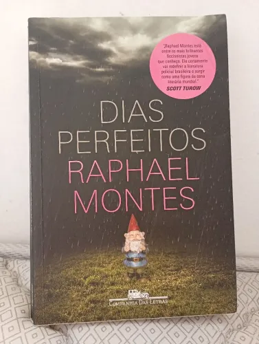 Livro: Dias perfeitos por Raphael Montes