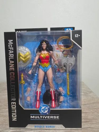 Action Figure Mulher-Maravilha Clássica (Anos 80)