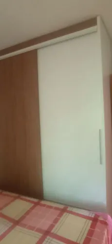 Vendo guarda roupa em mdf