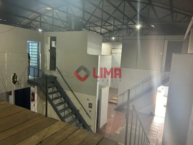 LOCAÇÃO BARRACÃO COMERCIAL, PRÓXIMO AO CEASA, ATACADÃO NO PRESIDENTE GEISEL