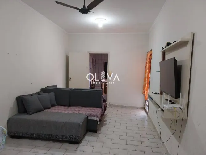 Casa com 5 dormitórios à venda, 228 m² por R$ 425.000,00 - Vila São Judas Tadeu - São José