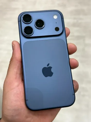 iPhone 17 Pro 256GB Azul - 100% Bateria