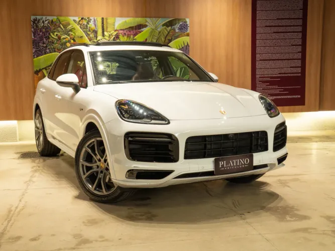 Porsche Cayenne E-hybrid 3.0 V6 462cv 2023