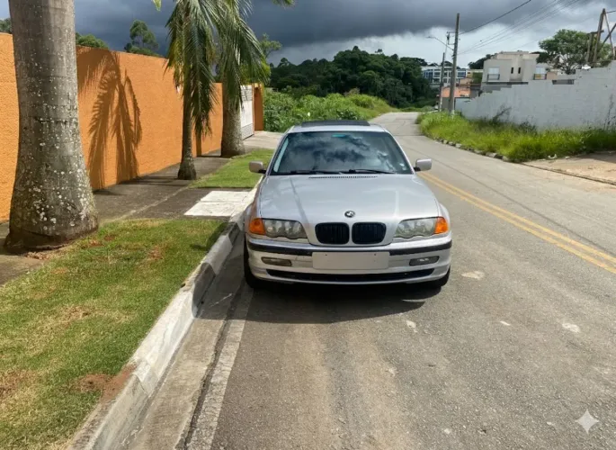 BMW 323I 2.5 24V 1999