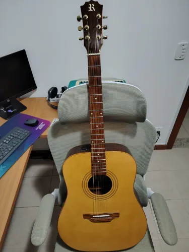 Violão Rozini Folk elétrico.