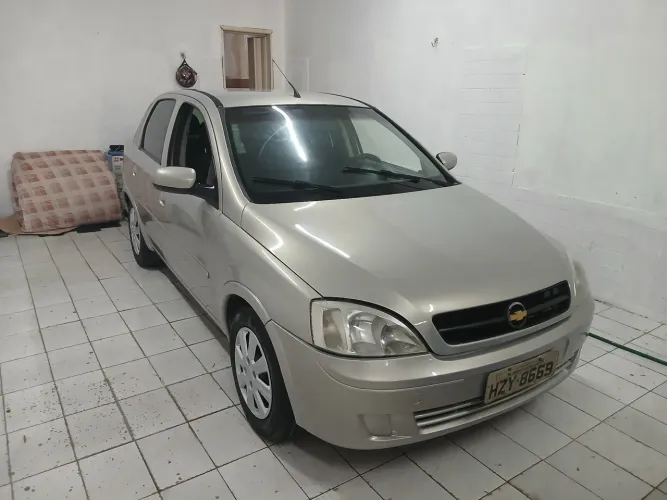 Chevrolet Corsa Sedan 1.8 MPFI Flexpower 8V 4P 2004