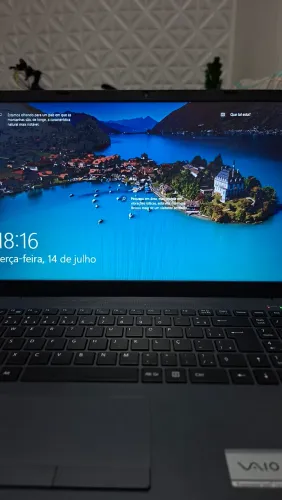 Vendo Notebook Vaio em ótimo estado