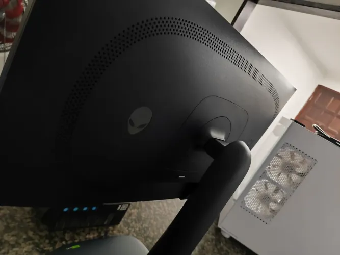 Monitor 320hz Alienware