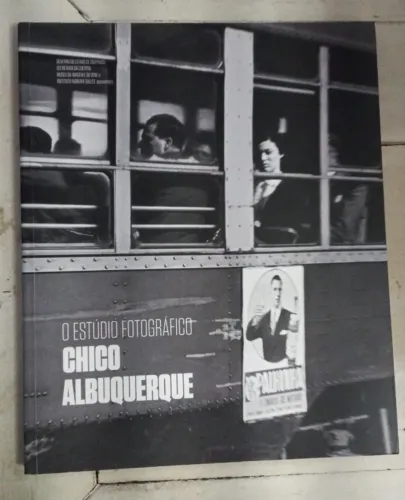 Livro O Estúdio Fotográfico De Chico Albuquerque De Ims Pela Ims (2013) - Excelente (Novo)