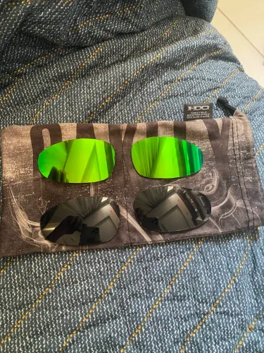 Lentes e bag Oakley